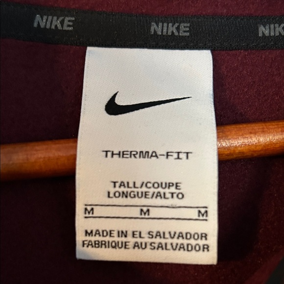 Nike Men's Burgundy Performance Jacket - Picture 2 of 7